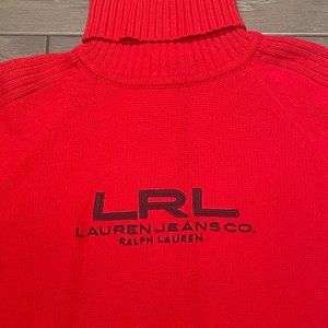 Women’s turtleneck sweater in excellent condition . Size Medium